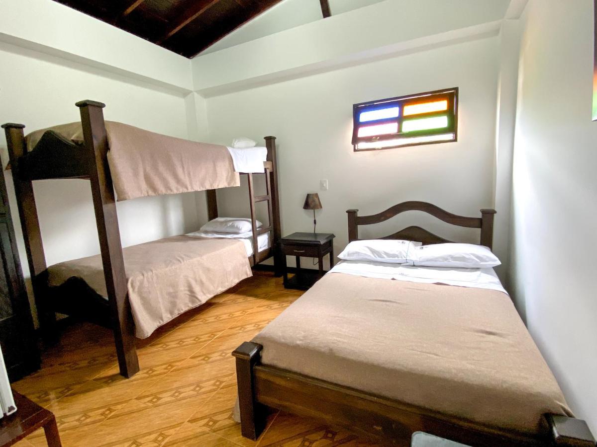 Hospedaje Casa Real Salamina Екстериор снимка